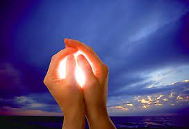 LUZ QUE ILUMINA A VIDA! - "ASSISTA O VÍDEO"